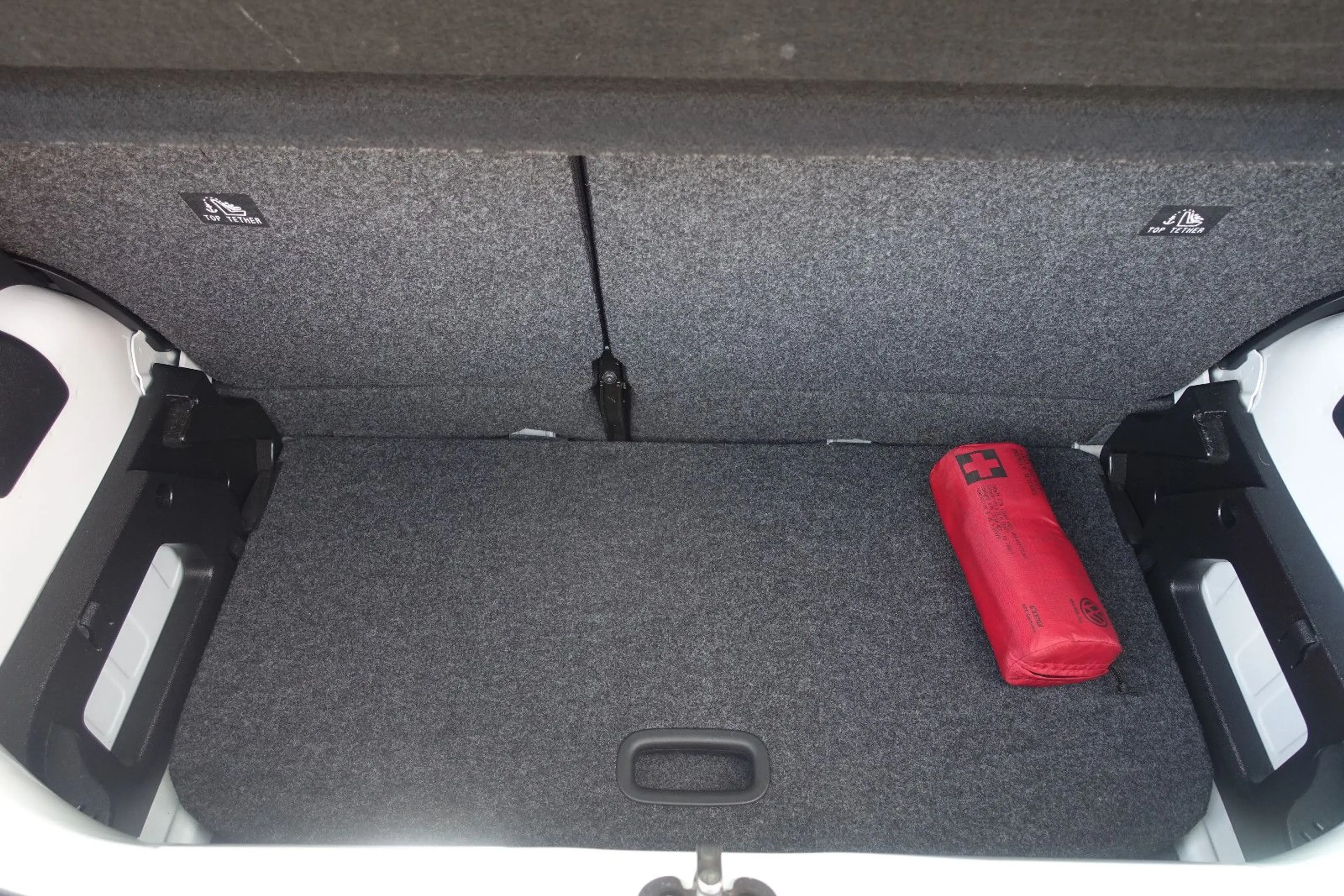 Volkswagen up! *Klima*Brems-Assist*Tempomat*Rückfahrkamera* — photo 32