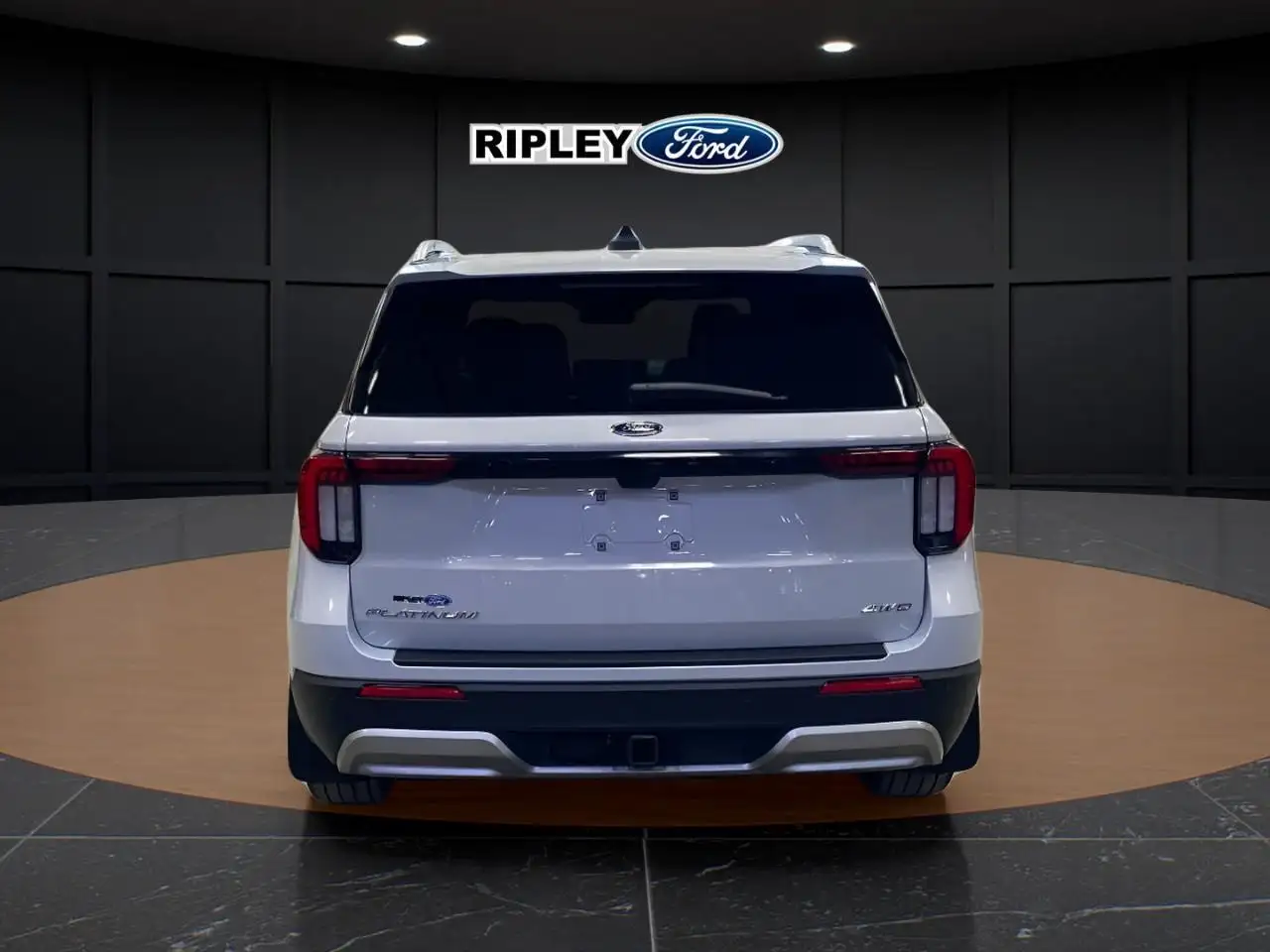 Ford Explorer снимка Ford Explorer