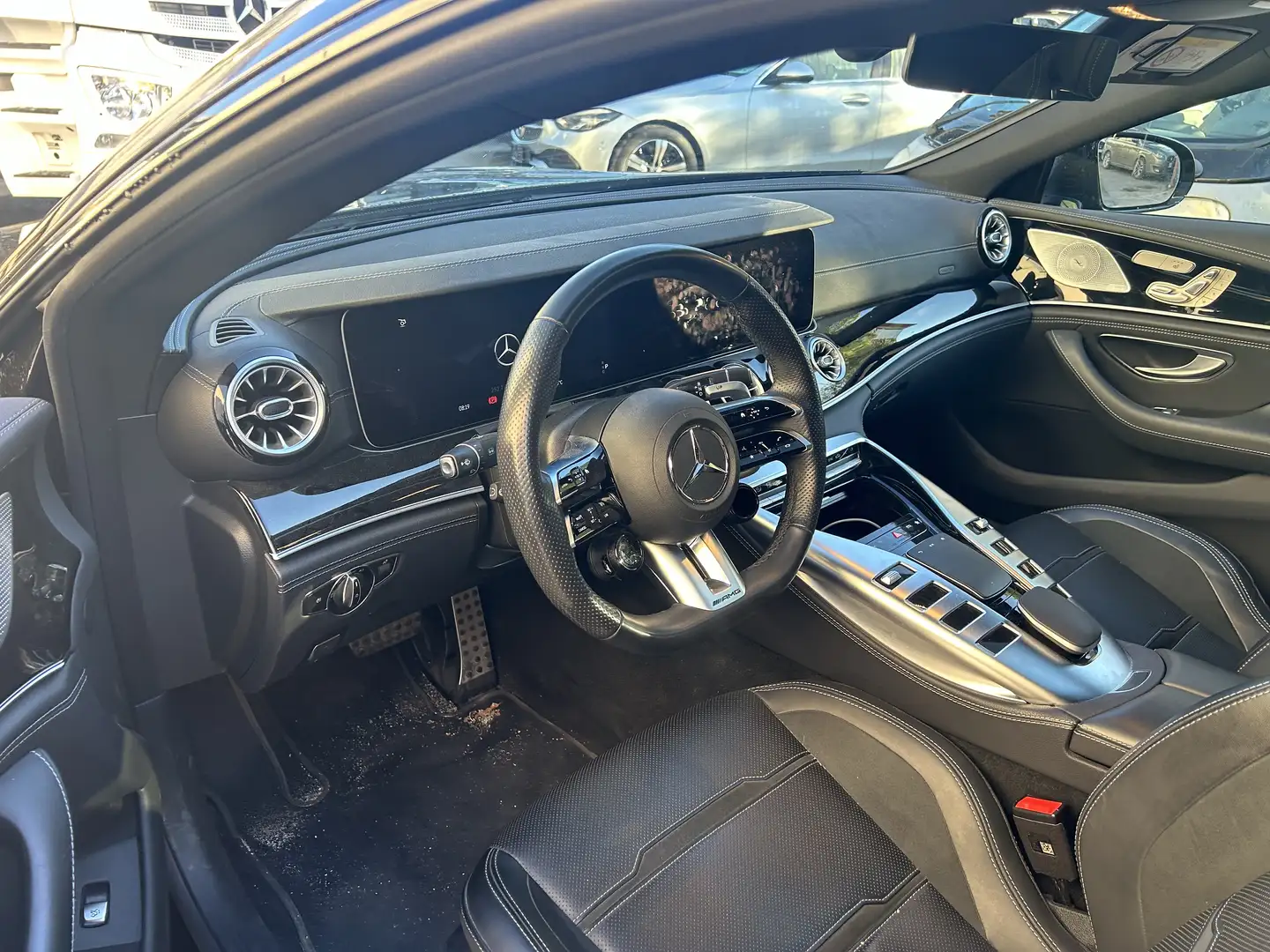 Mercedes-Benz AMG ONE GT AMG Coupe 43 Schwarz - 2