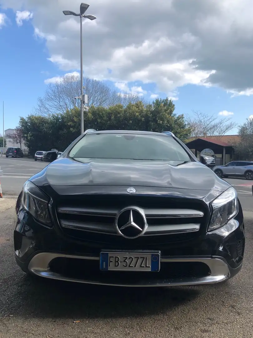 Mercedes-Benz GLA 200 GLA-X156+2014d+(cdi)+Executive+auto Nero - 1
