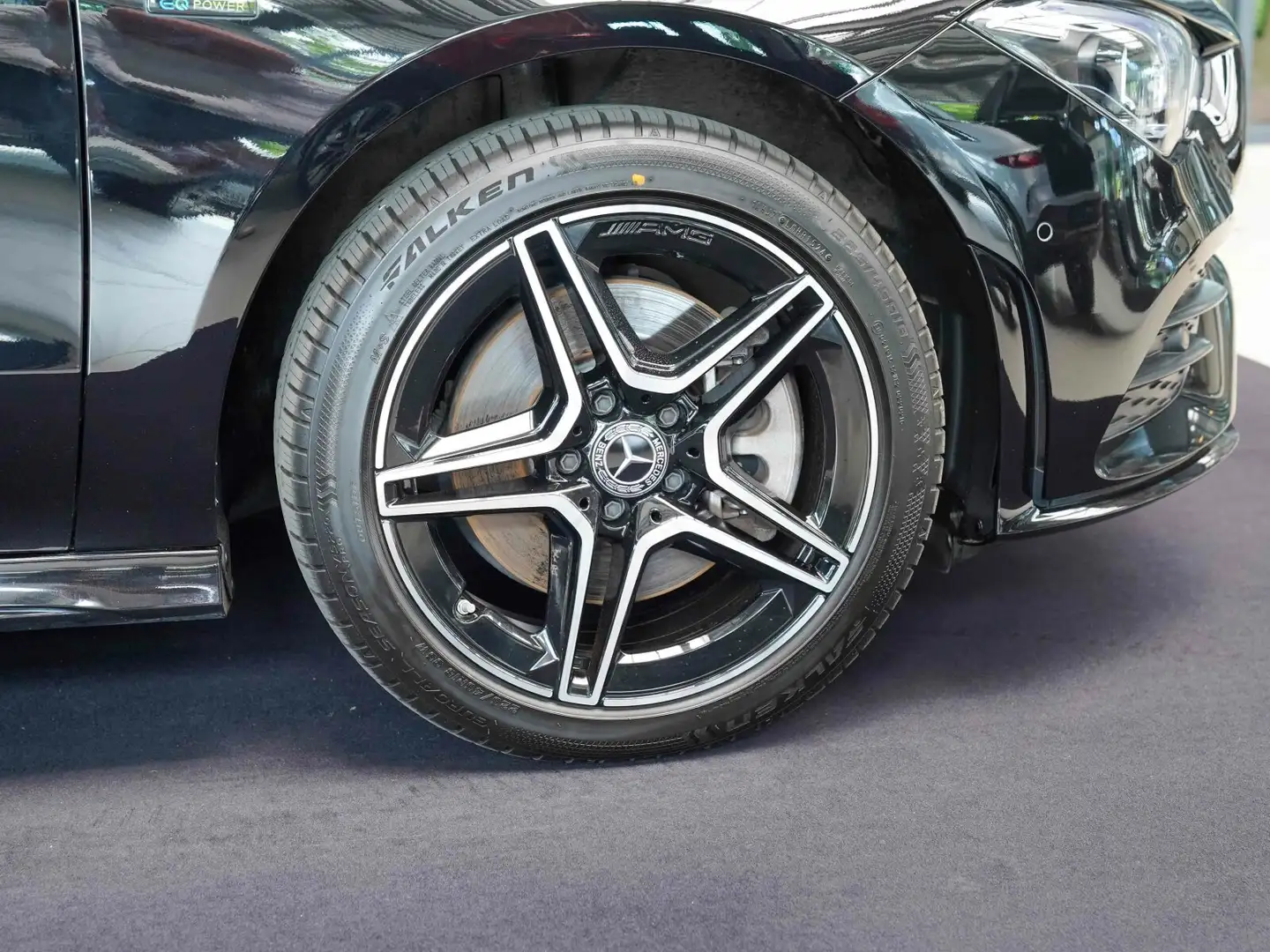 Mercedes-Benz CLA 250 CLA 250 e SB AMG Line Night Burmester Pano Memo Black - 2