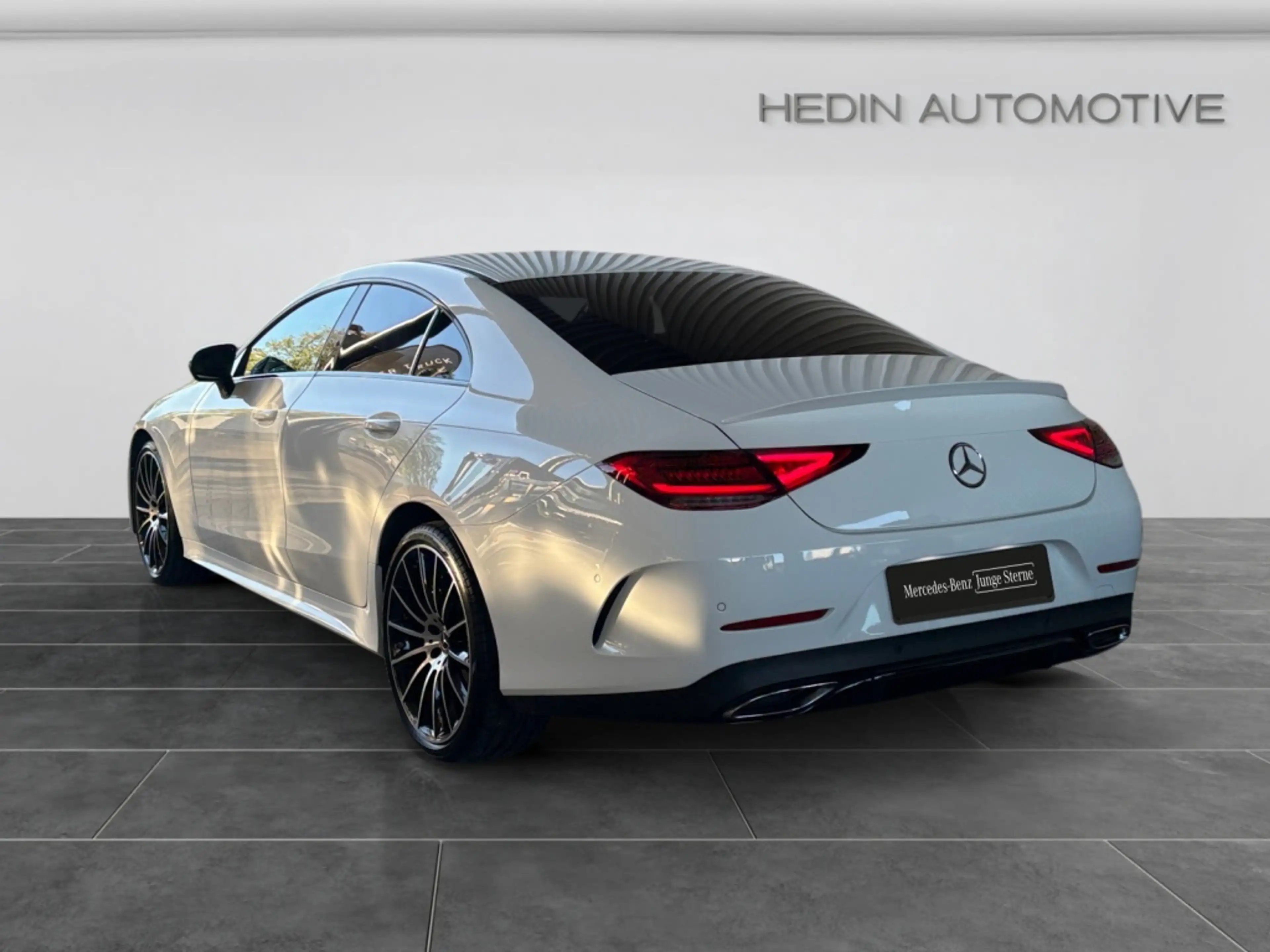 Mercedes-Benz CLS 220 d AMG|MBEAM|NIGHT|AMBI|MBUX|360°|DISTR|LM — photo 4