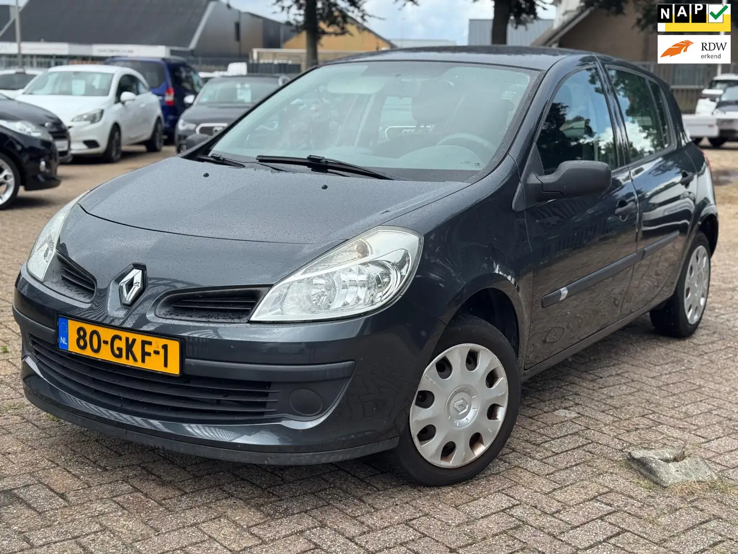 Renault Clio 1.2-16V Expression AIRCO NW.APK MF-STUUR NAP Grijs - 1