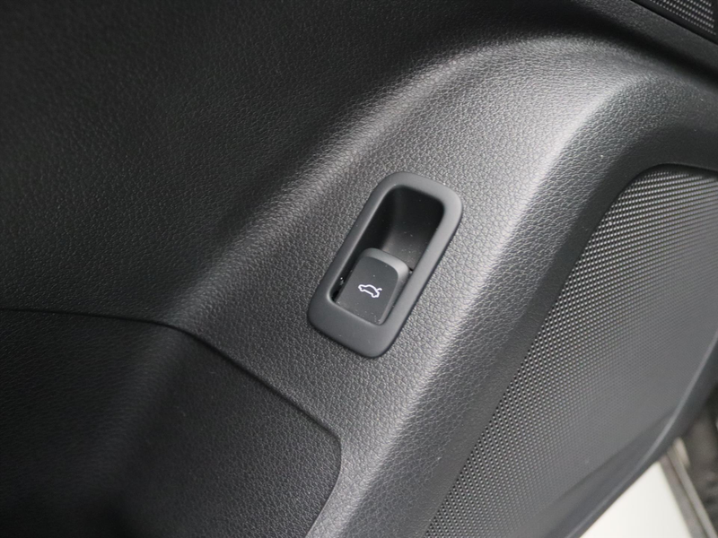 Audi Q2 35 TFSI 150pk S-Tronic Business Sport [ TREKHAAK+A — photo 36