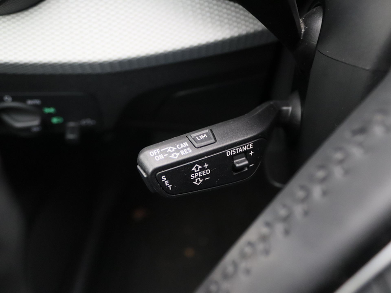 Audi Q2 35 TFSI 150pk S-Tronic Business Sport [ TREKHAAK+A — photo 22