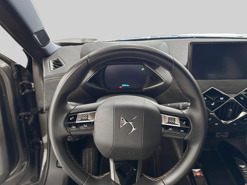 DS Automobiles DS 3 Crossback E-Tense Performance Line — photo 11