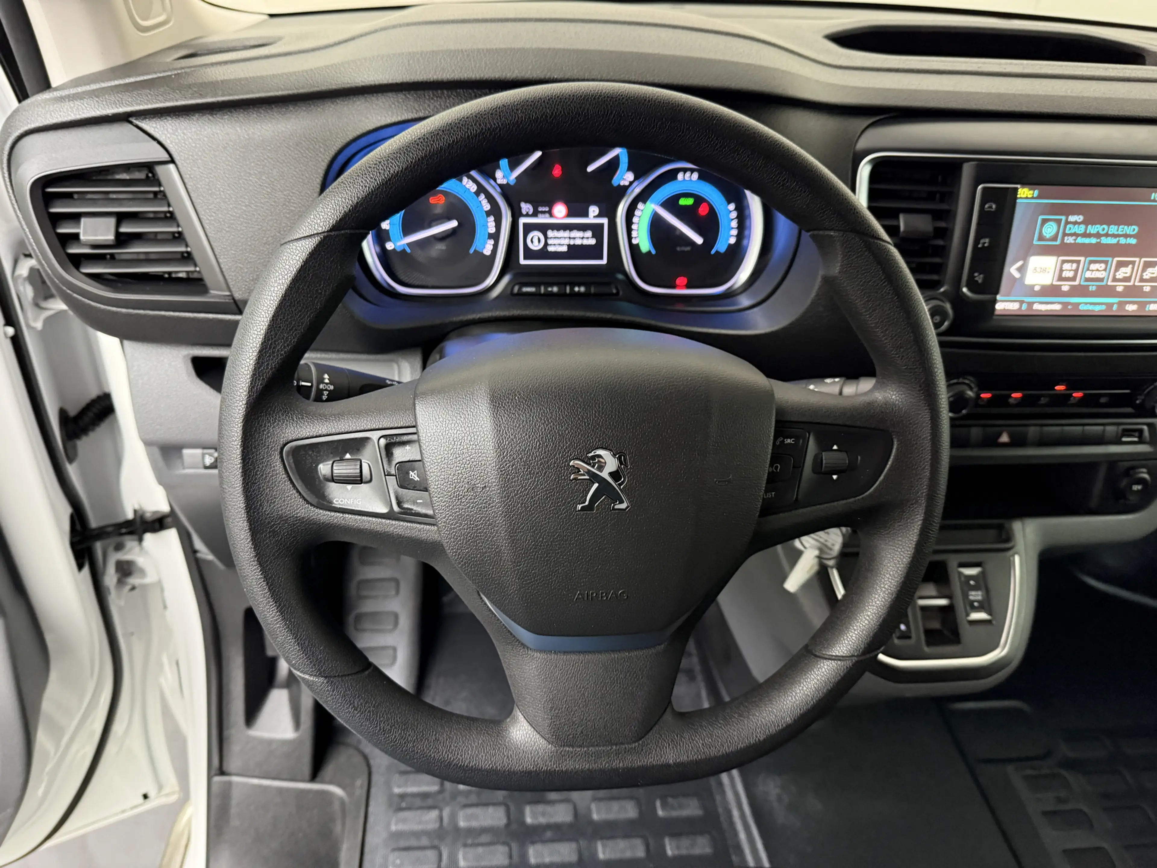 Peugeot e-Expert Long Asphalt 75 kWh | Elektrisch | Imperiaal | Tre — photo 14