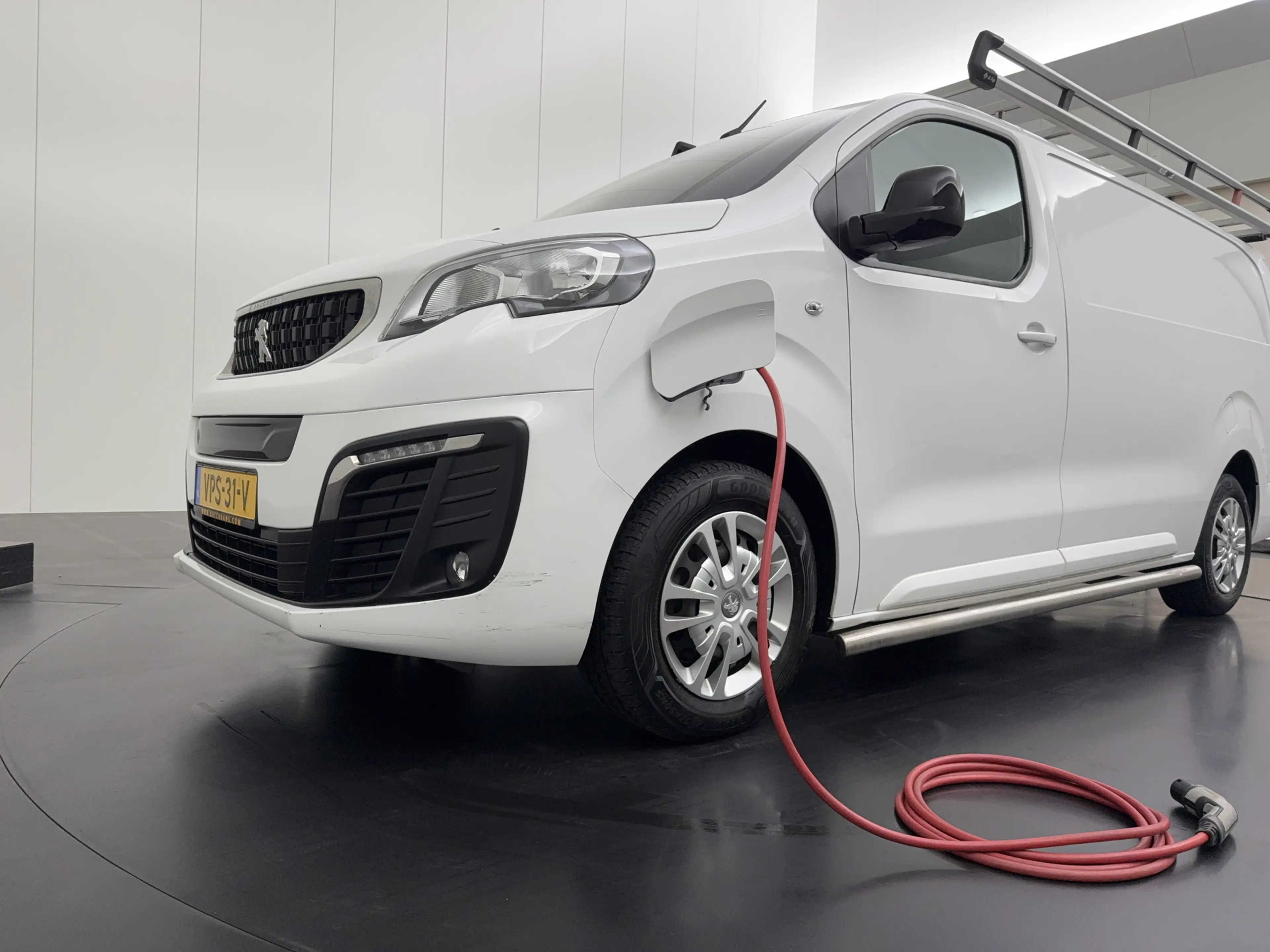Peugeot e-Expert Long Asphalt 75 kWh | Elektrisch | Imperiaal | Tre — photo 23