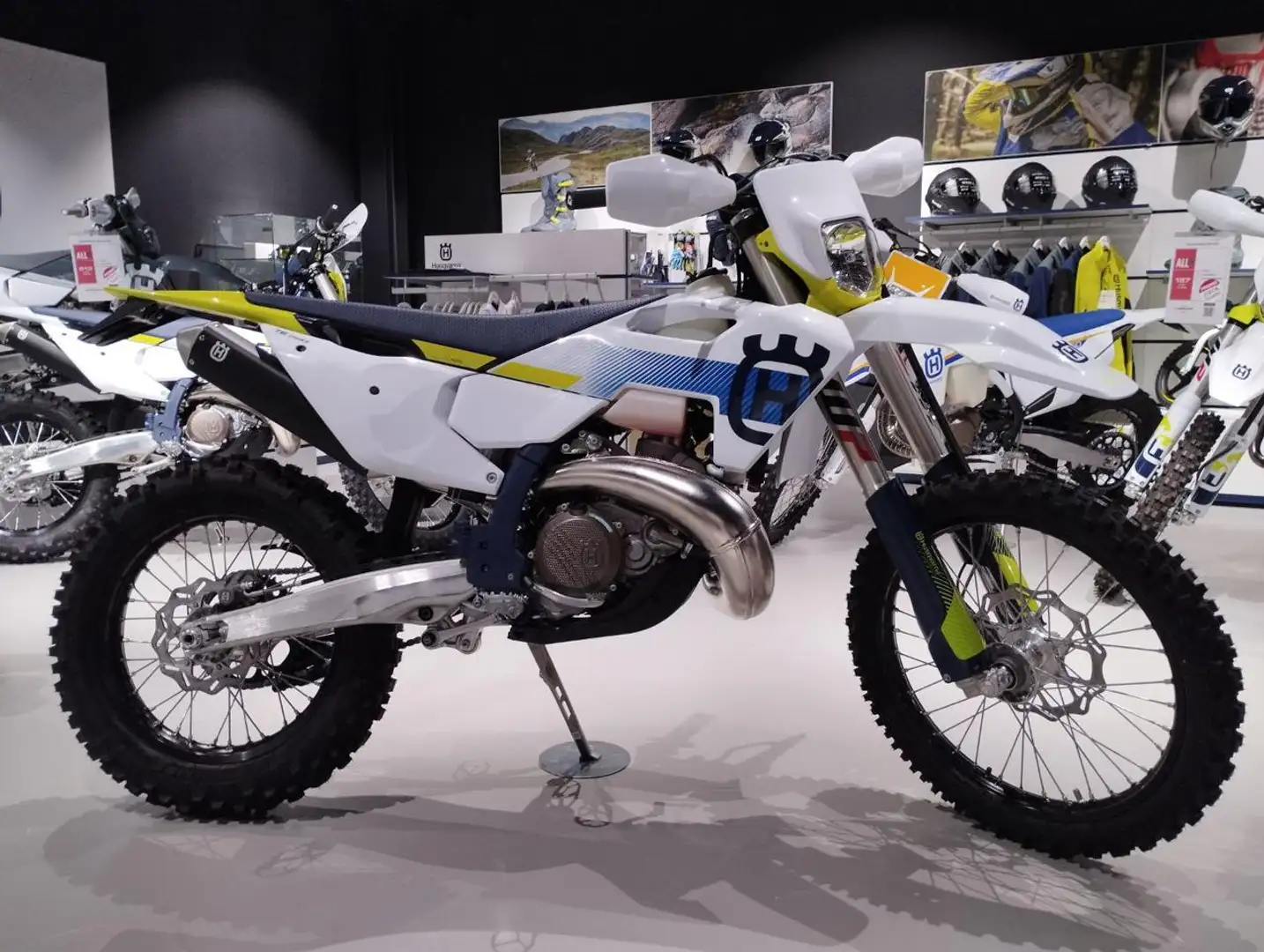Husqvarna TE 250 MY 2024 Bílá - 2