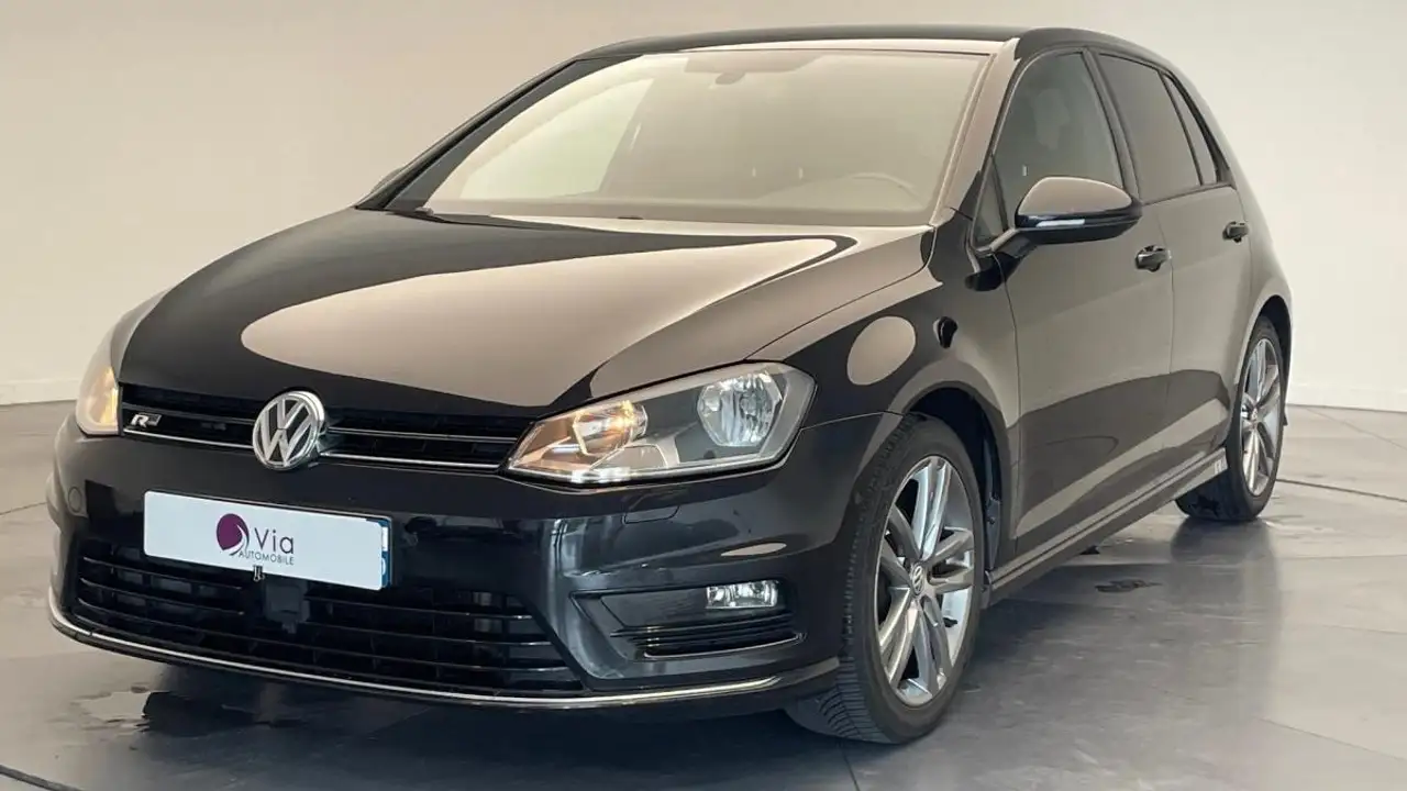 Volkswagen Golf 1.6 105 TDI Carat / R LINE / DISTRIBUTIO