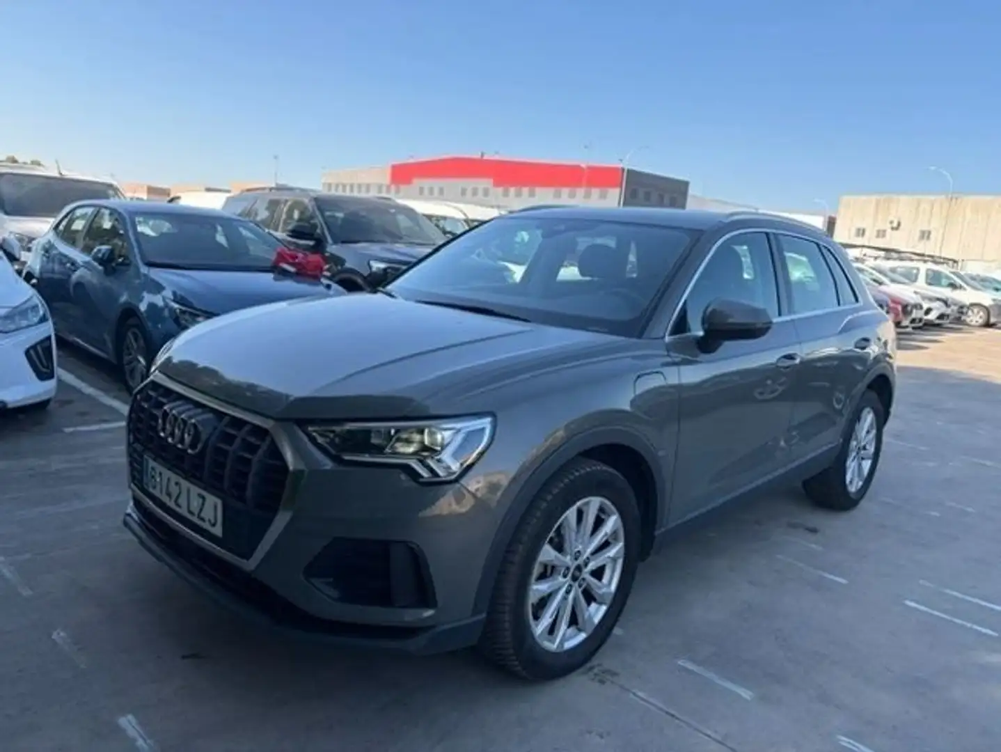 Audi Q3 45 TFSIe Advanced S-tronic Gris - 1