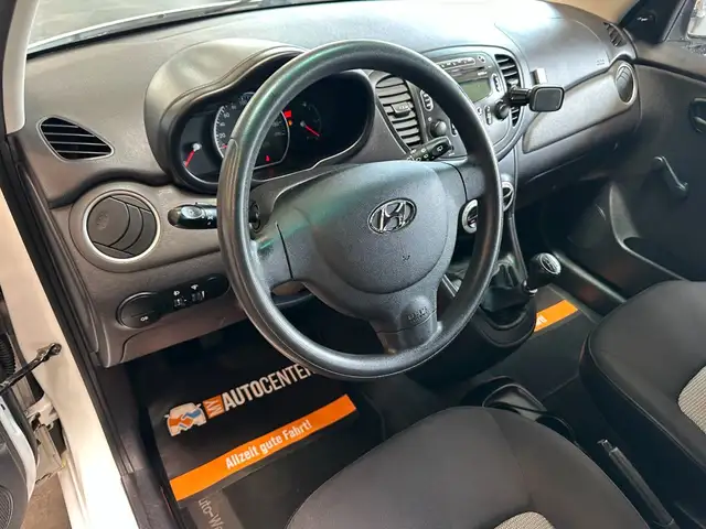 Hyundai I10 view 13