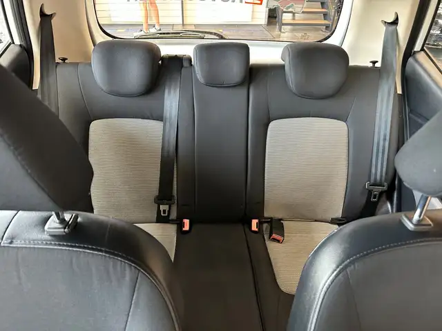 Hyundai I10 view 14