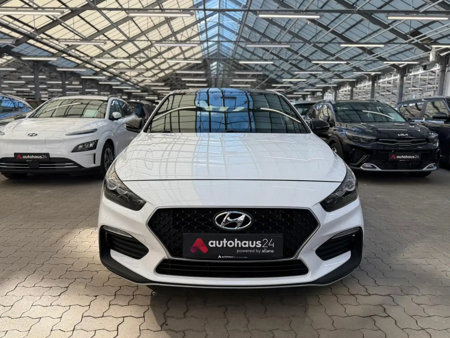Hyundai i30 1.4 T-GDI N-Line  N-Line|PDC|Navi Weiß - 2