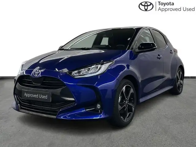 Toyota Yaris 130hp HEV Style BiTone | winter pack