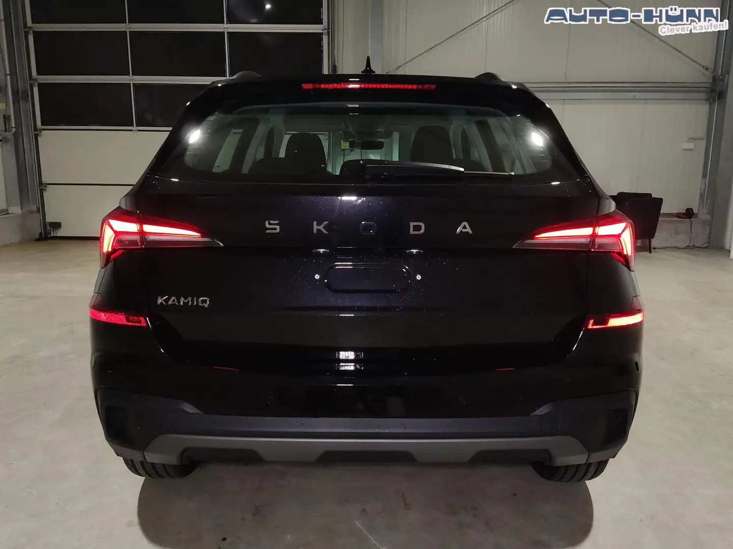 Skoda Kamiq 130 Jahre 1.0 TSI 116 PS 5Jahre-Garantie-AppleC... Negro - 2