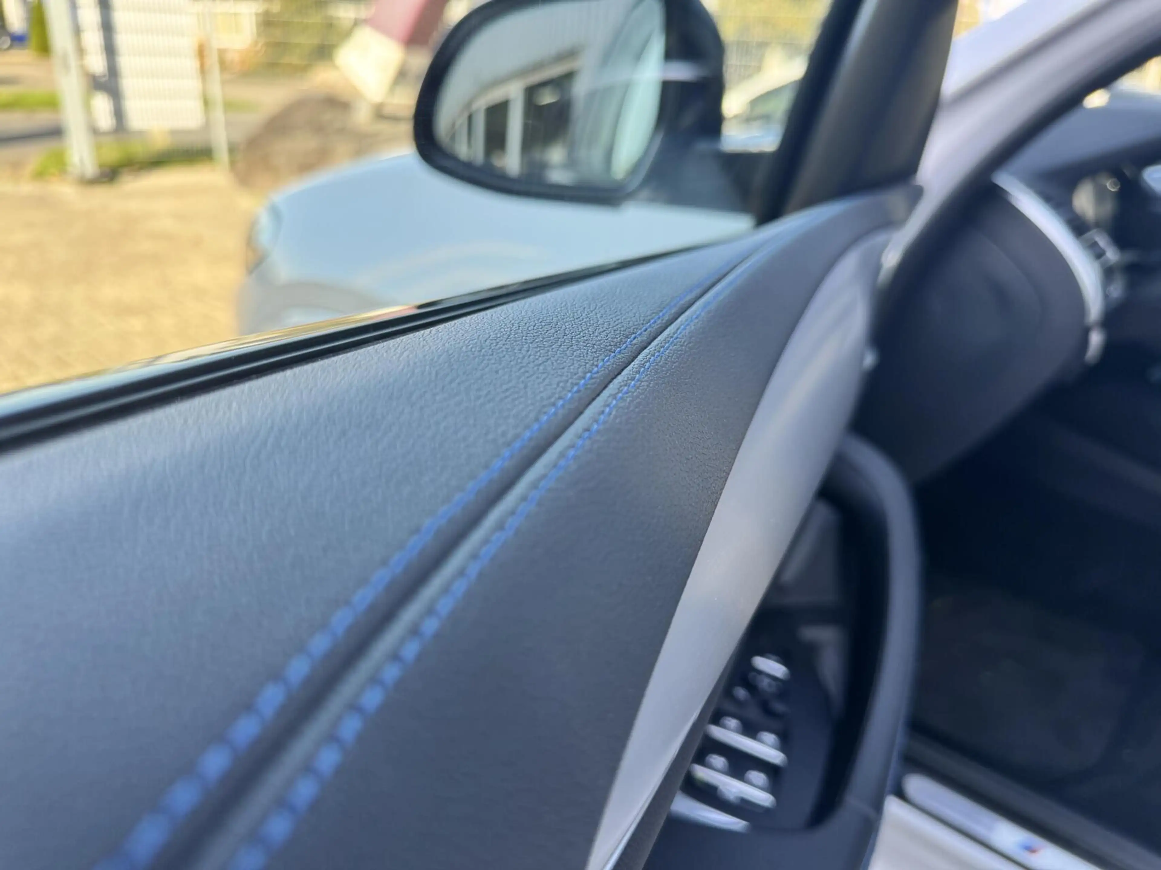 BMW X3 xDrive30e M Sport|Laserlight|HUD|Driving Assistant — photo 15