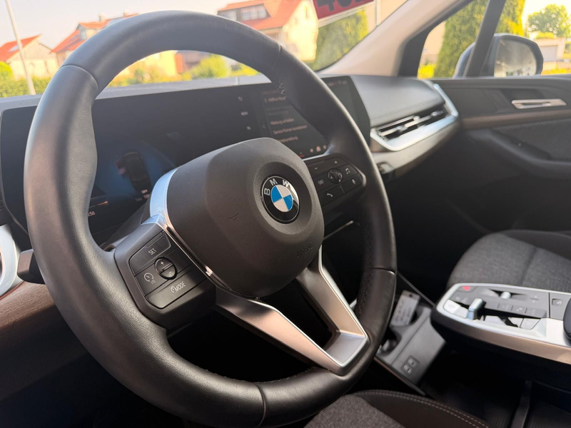 BMW 218 PANO KAMERA NAVI KLIMAAUTO — photo 9
