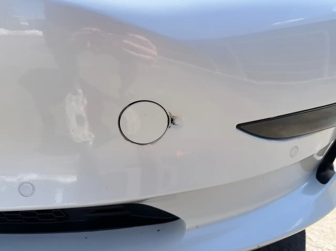 Tesla Model 3 photo Tesla Model 3