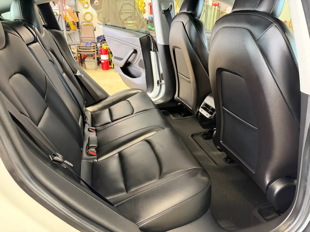 Tesla Model 3 photo Tesla Model 3