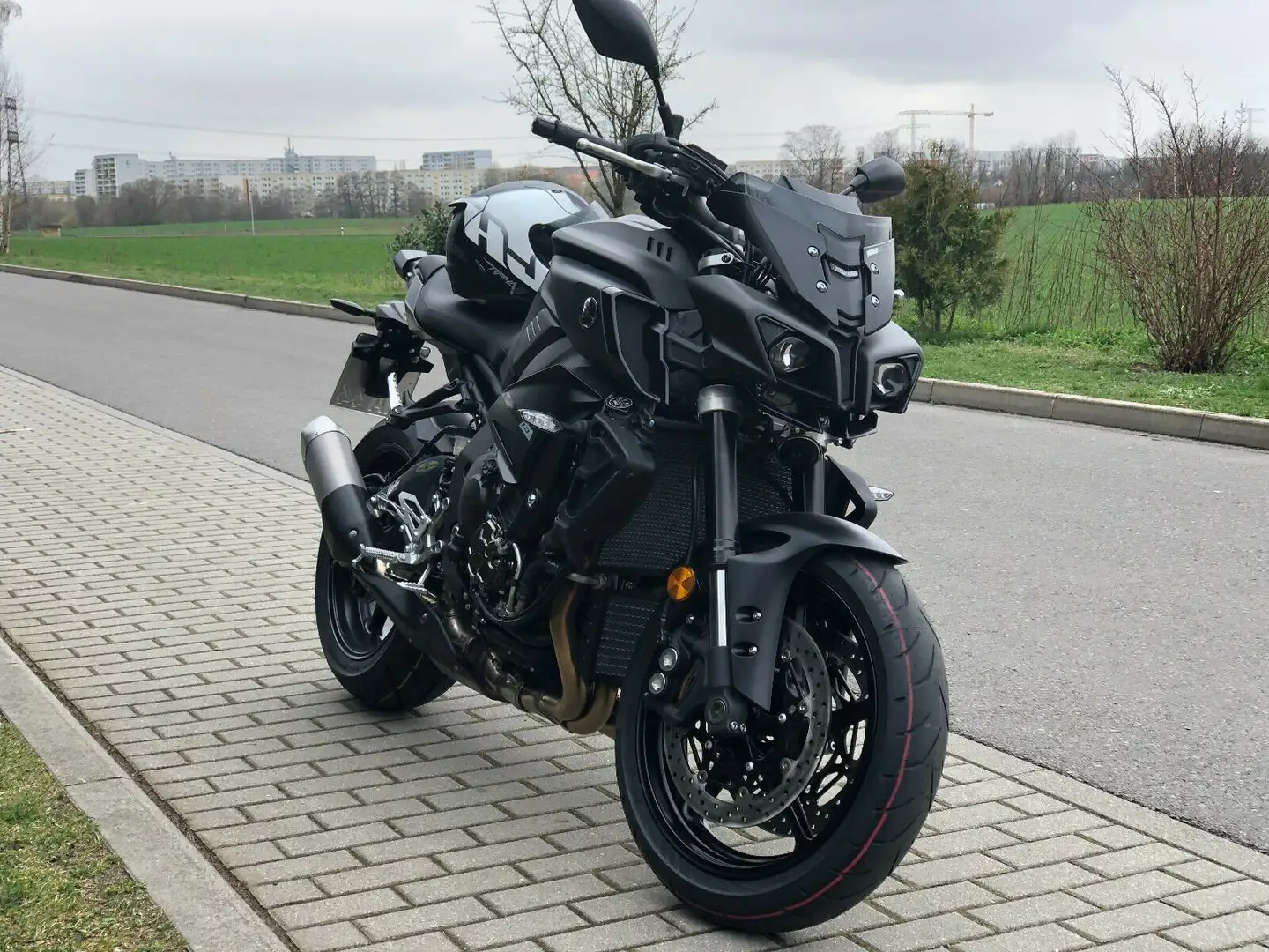 Yamaha MT-10 ABS Siyah - 2