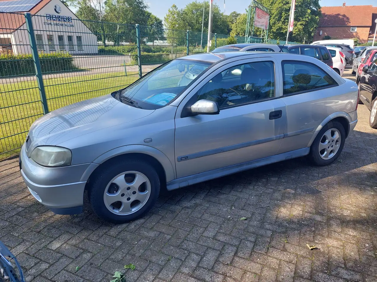 Opel Astra 1.6, foto 1