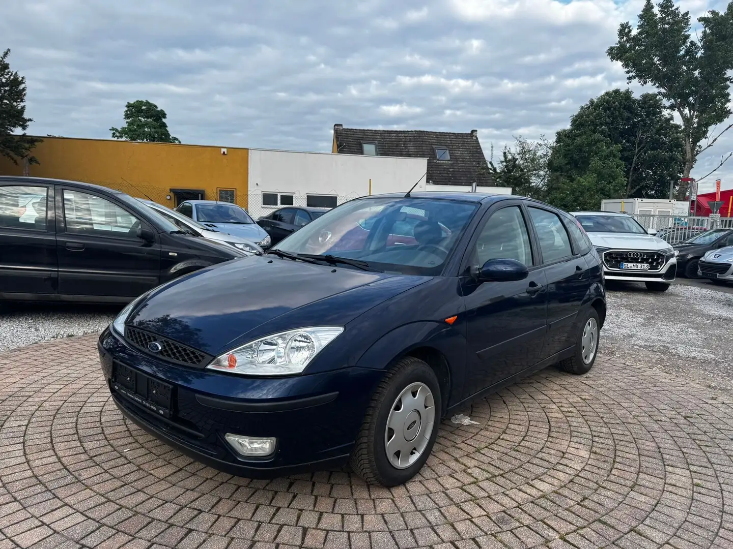Ford Focus 1.6 sehr gepflegt, guter Zustand Blu/Azzurro - 2