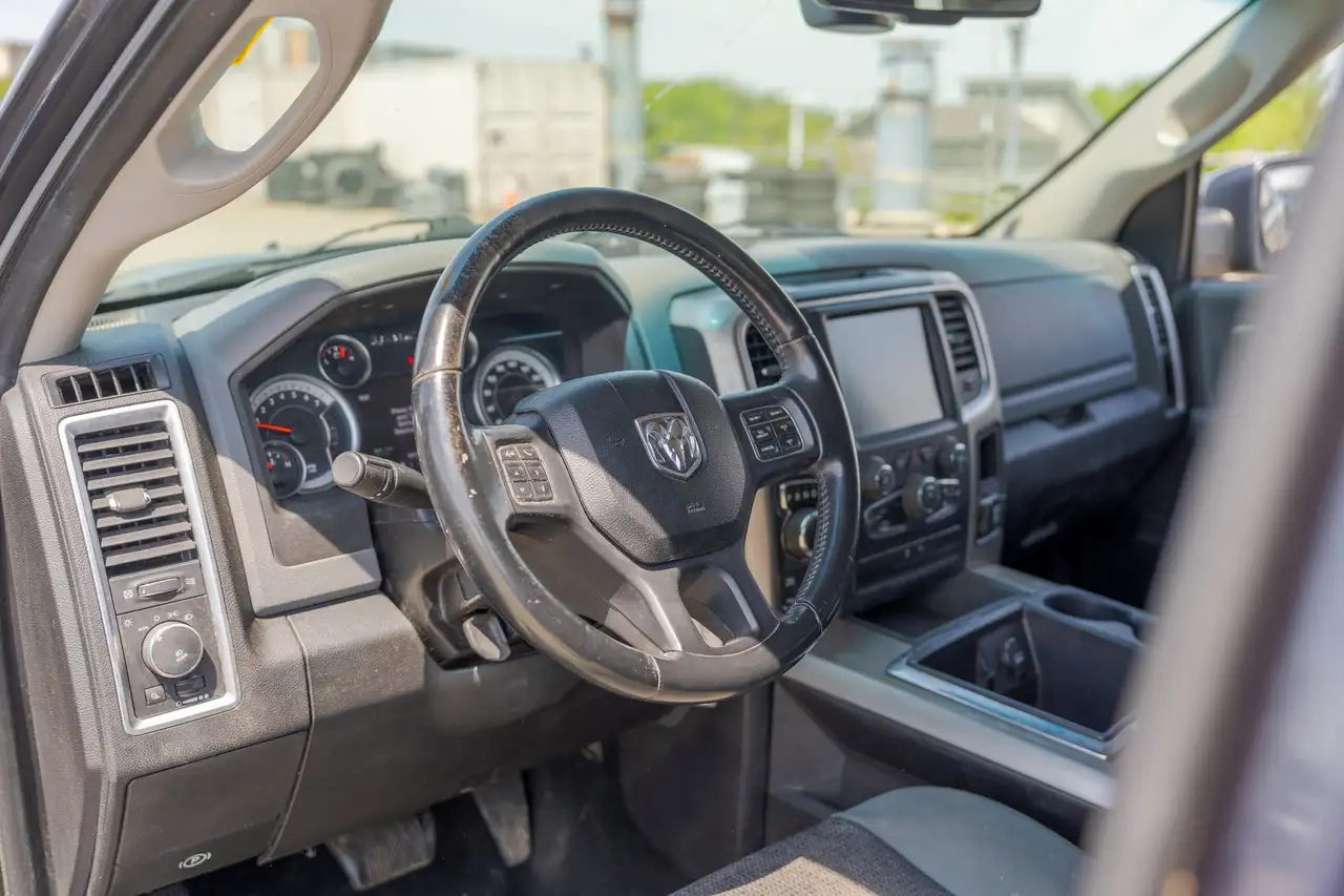RAM 1500 снимка RAM 1500
