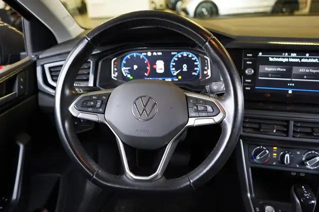 Volkswagen Polo view 11