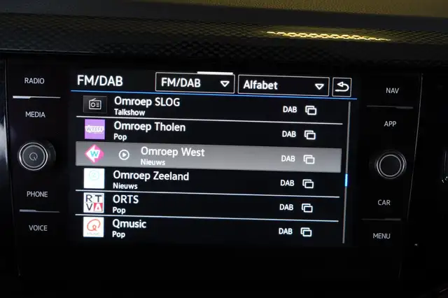 Volkswagen Polo view 18