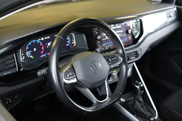 Volkswagen Polo view 20