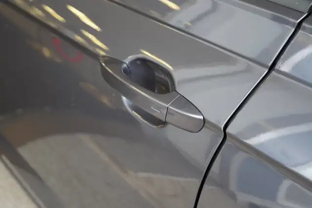 Volkswagen Polo view 28