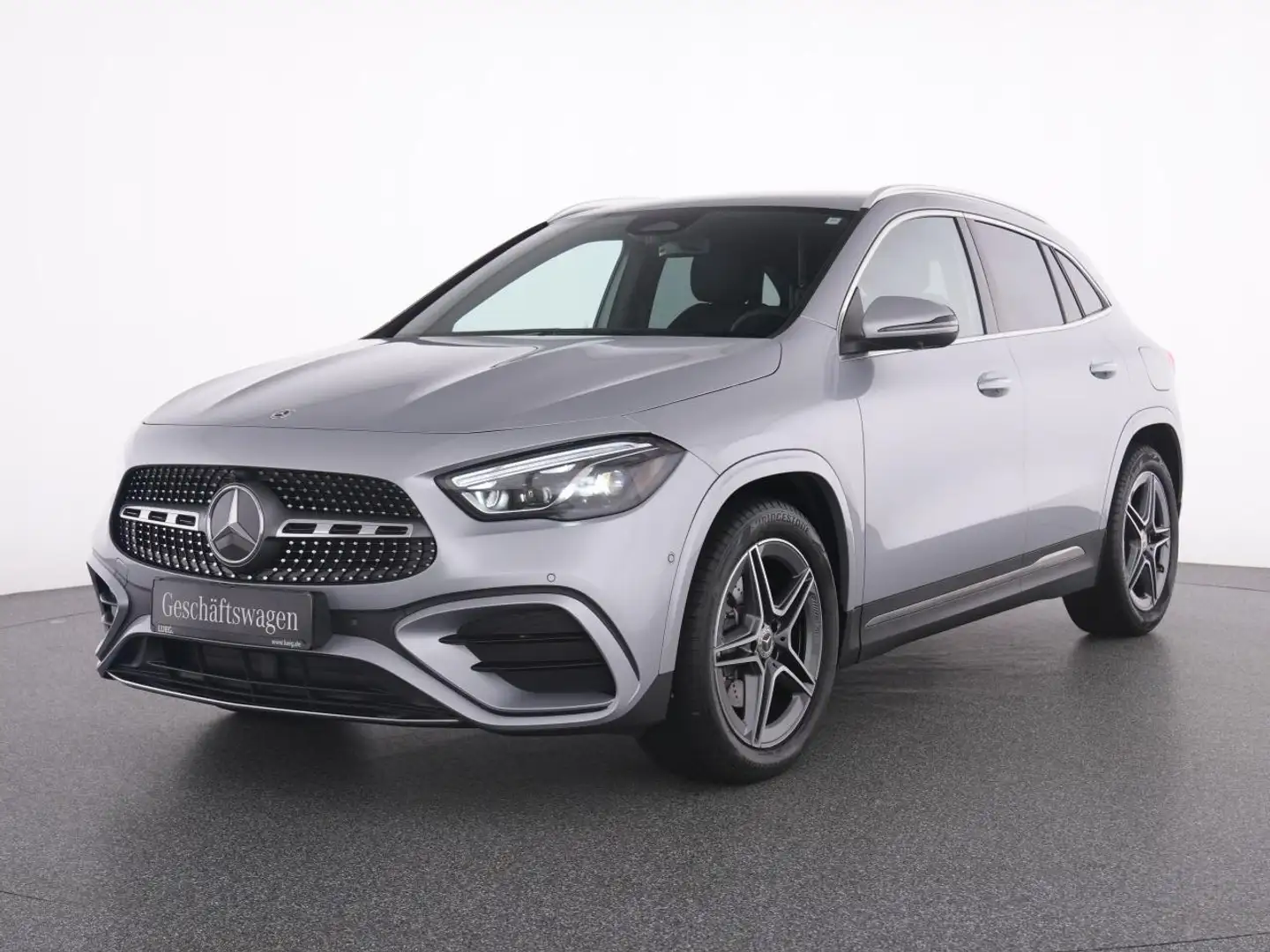 Mercedes-Benz GLA 180 d AMG+FAHRASS+MEMORY+KEYLESS-GO+SHZ+360° Silber - 2