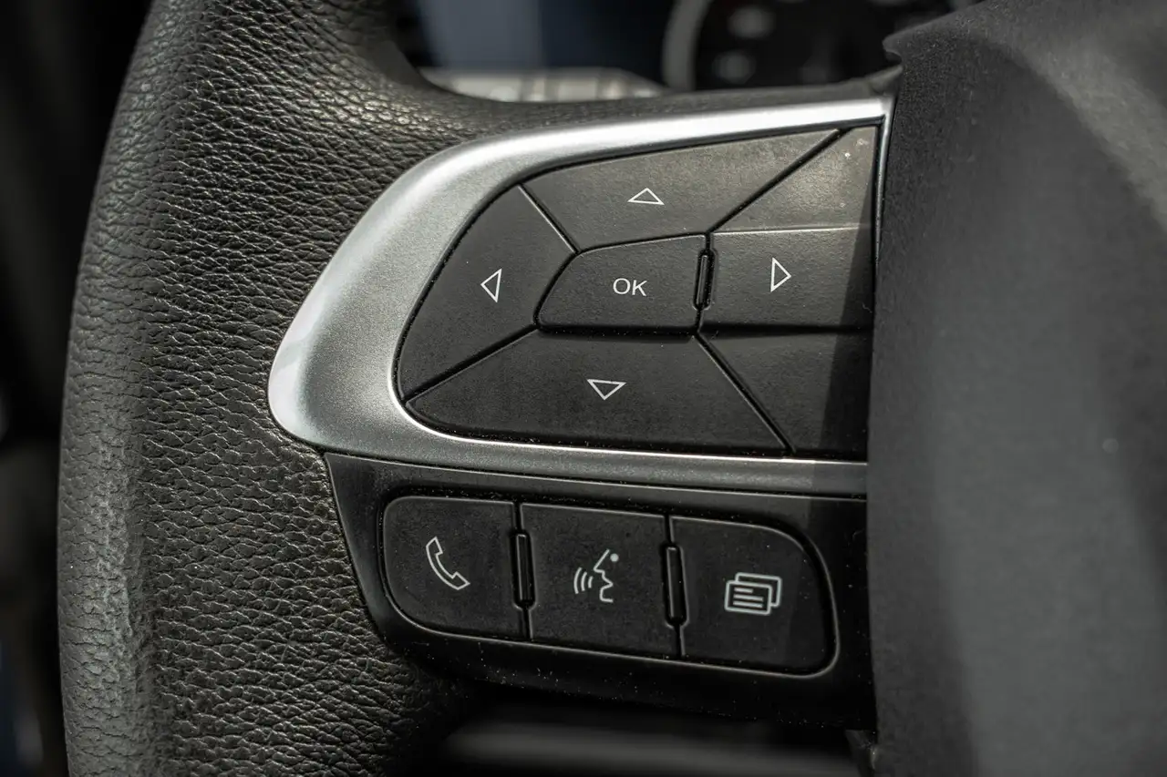 Iveco Daily 2021 — фото 16