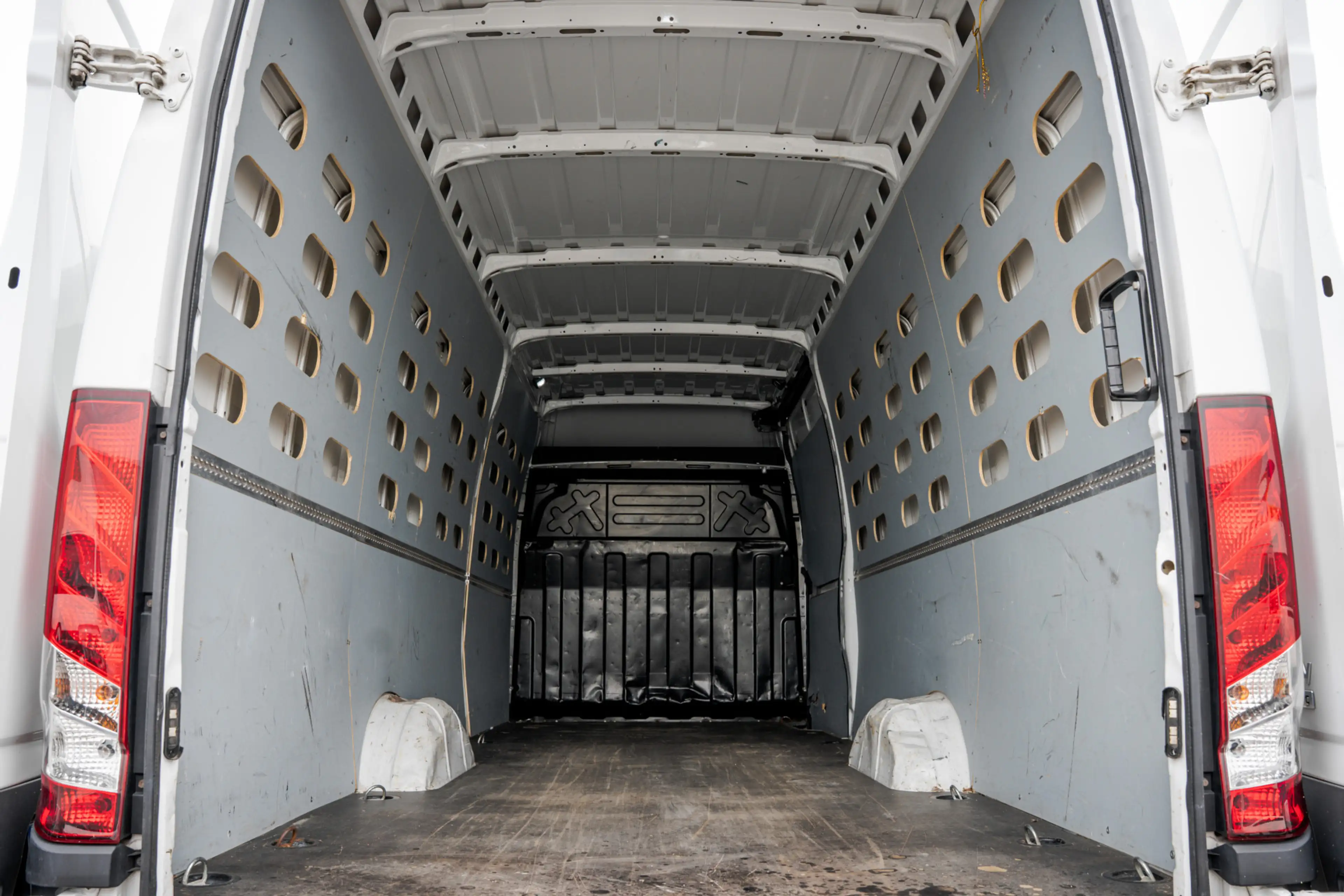 Iveco Daily 35S14V 2.3 L4H2 | Automaat | 3.5T Trekgewicht | Cl — photo 10