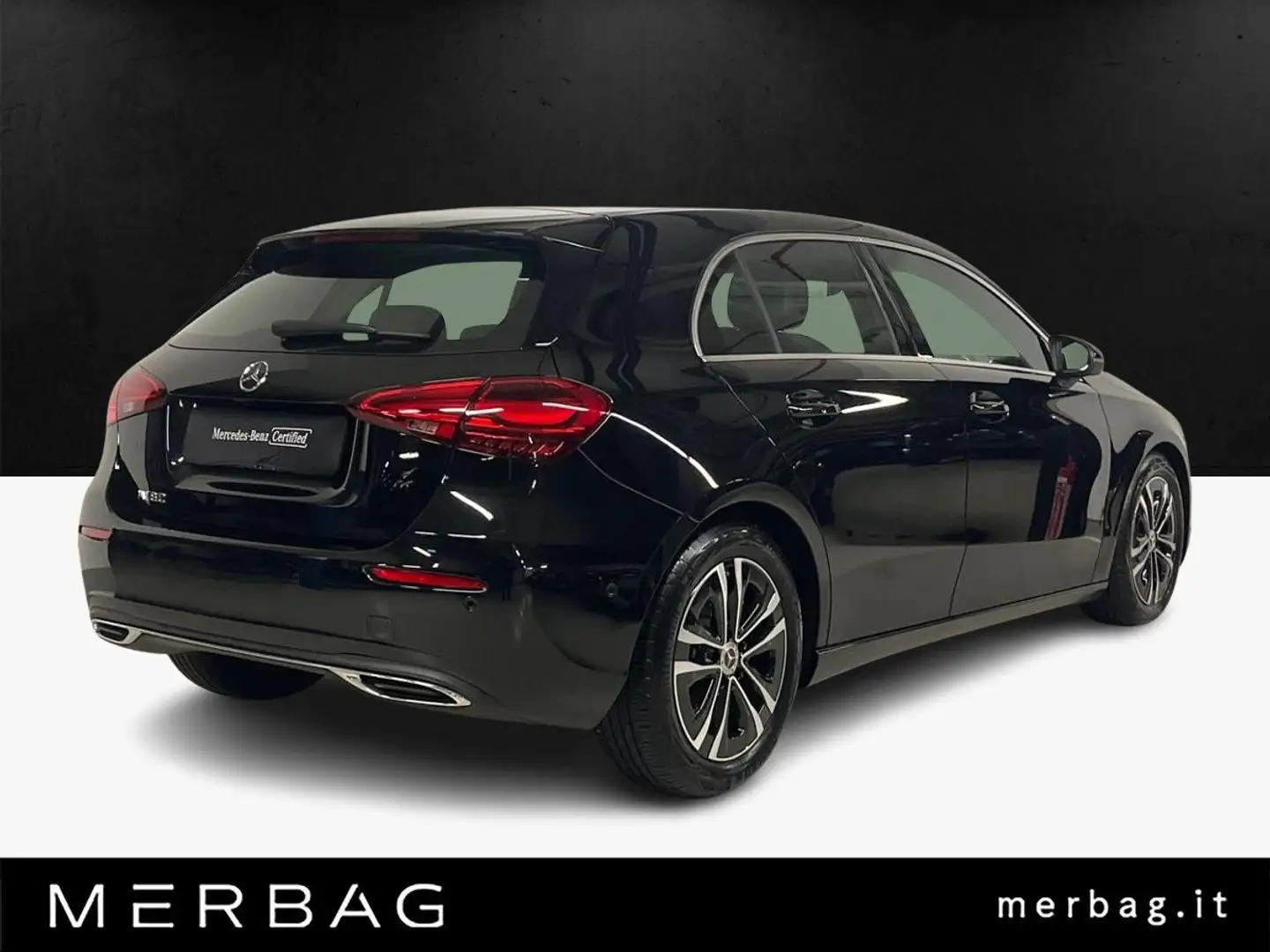 Mercedes-Benz A 180 180 Automatic Business Extra Nero - 2
