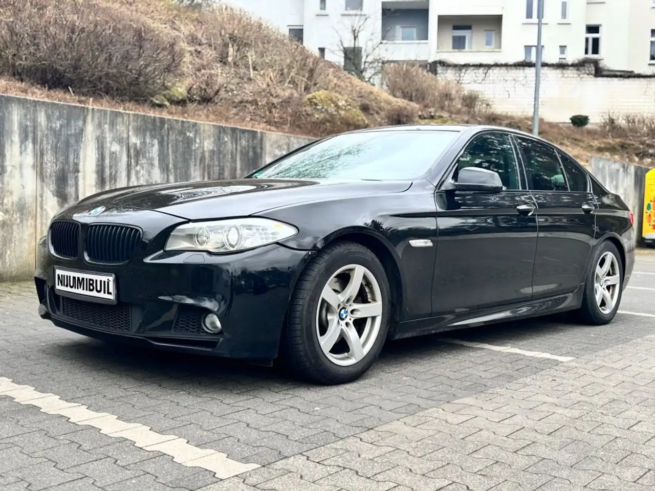 BMW 520