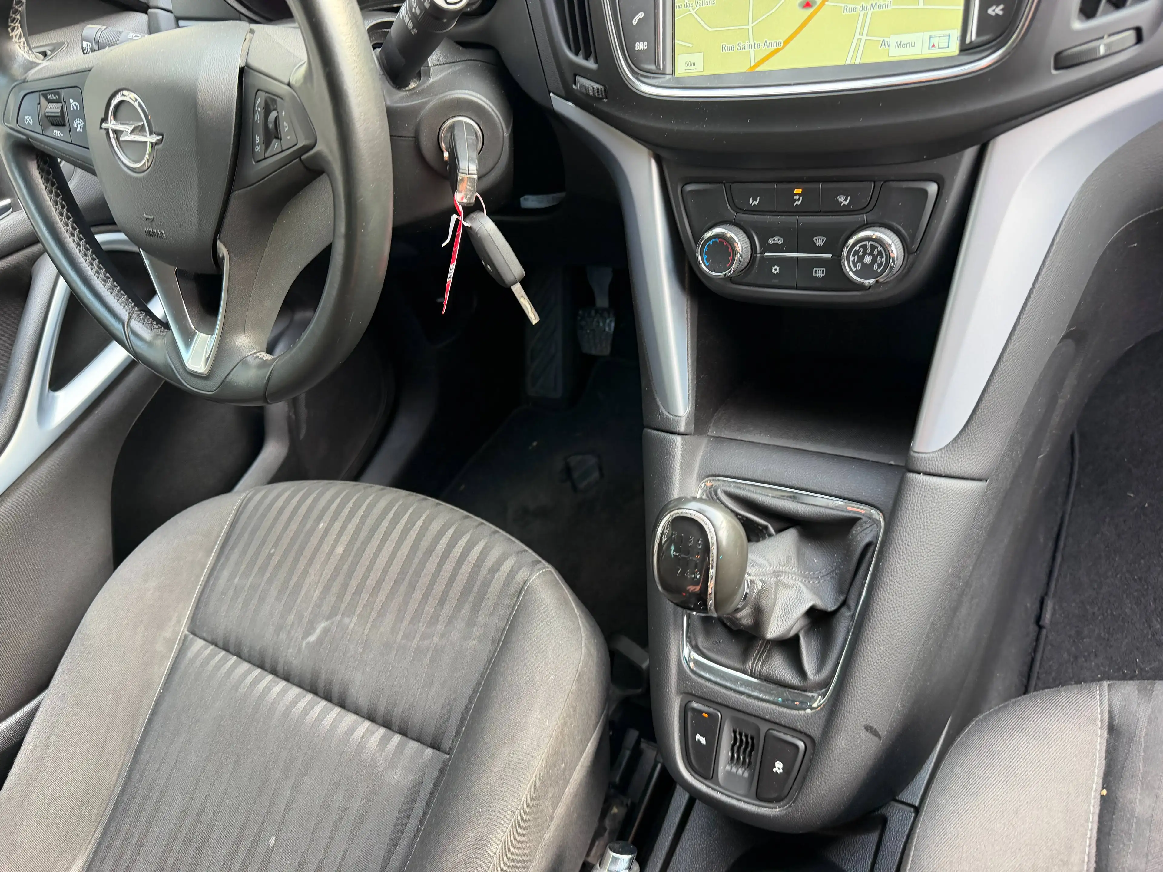Opel Zafira Tourer 1.4 Turbo+AIRCO+7 PLACES+NAVI+EXPORT OU MARCHAND — photo 14