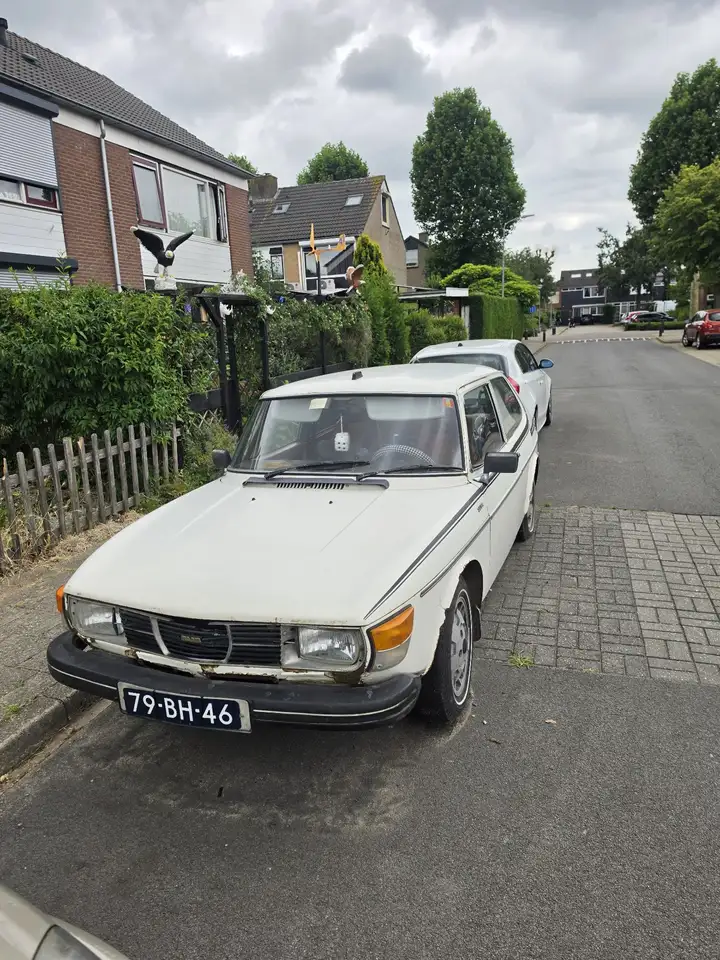 Saab 99 2.0 L Combi-Coupé, foto 2