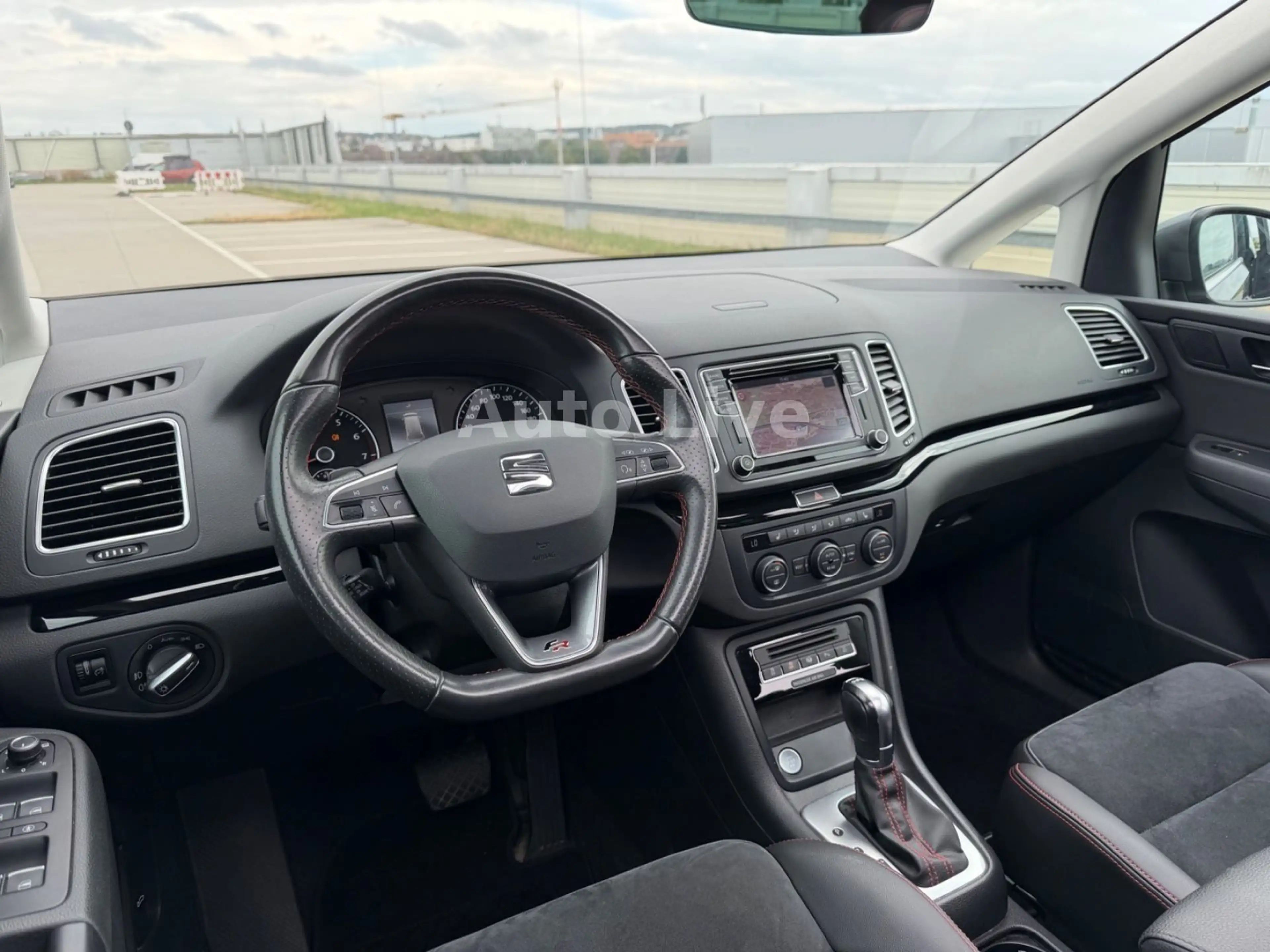 SEAT Alhambra 1.4 TSI*FR-Line*7xSITZ*PAN*LED*NAVI*AHK — photo 14