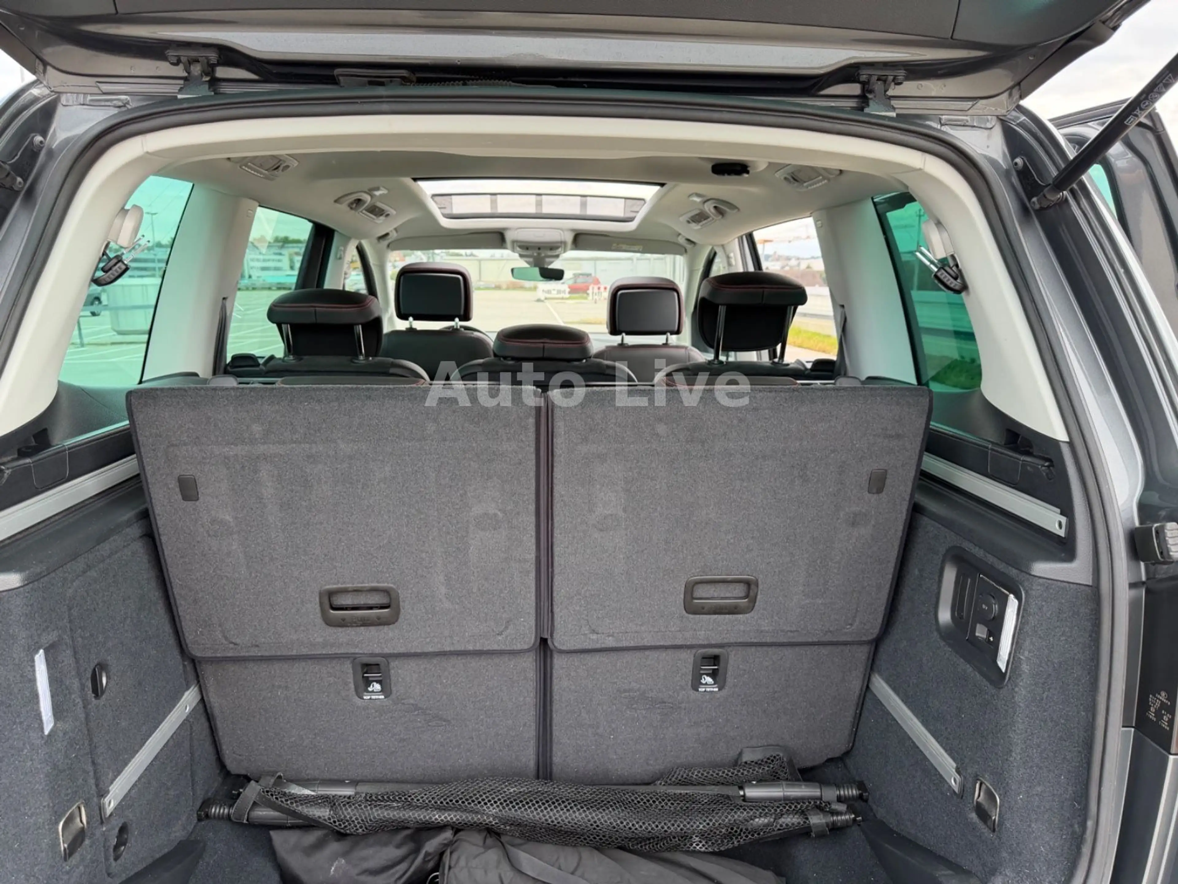 SEAT Alhambra 1.4 TSI*FR-Line*7xSITZ*PAN*LED*NAVI*AHK — photo 12