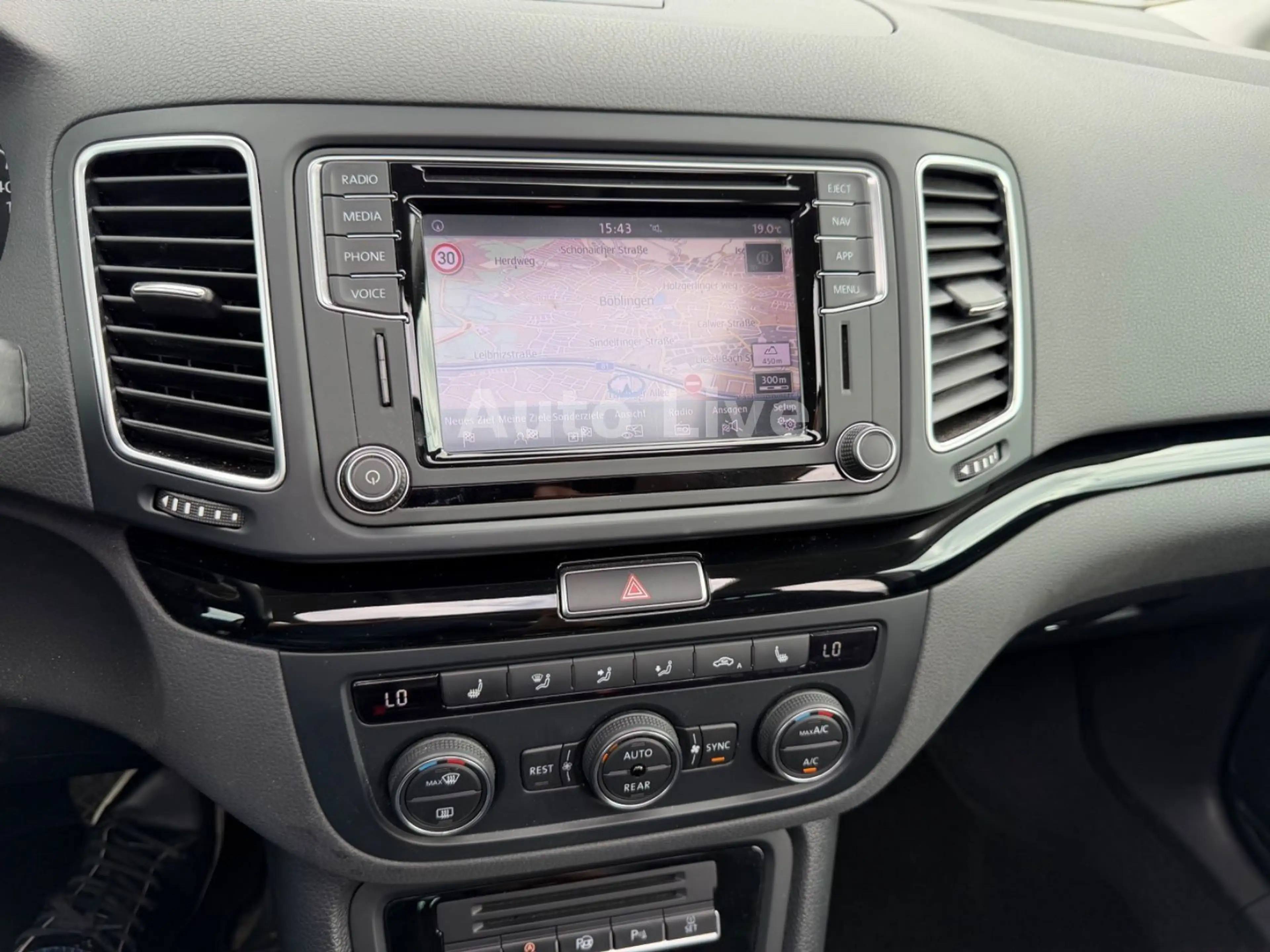 SEAT Alhambra 1.4 TSI*FR-Line*7xSITZ*PAN*LED*NAVI*AHK — photo 10