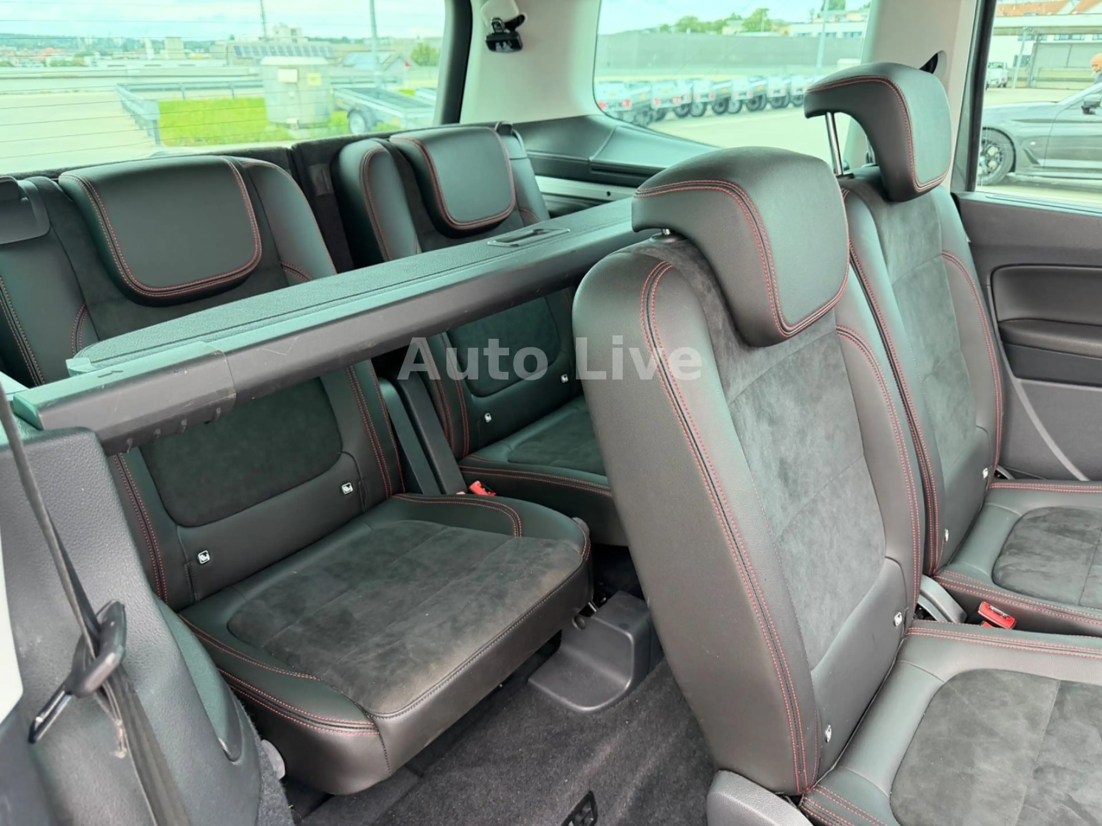 SEAT Alhambra 1.4 TSI*FR-Line*7xSITZ*PAN*LED*NAVI*AHK — photo 11