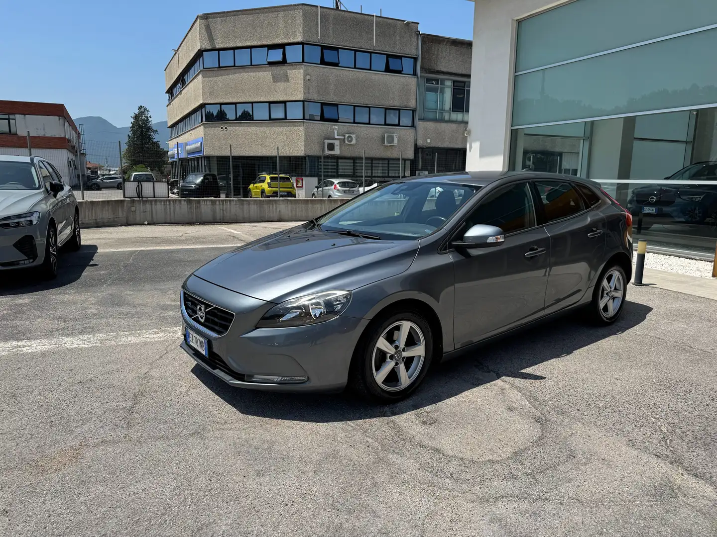 Volvo V40 V40 II 2012 1.6 d2 Summum s/b-xeno Gris - 1