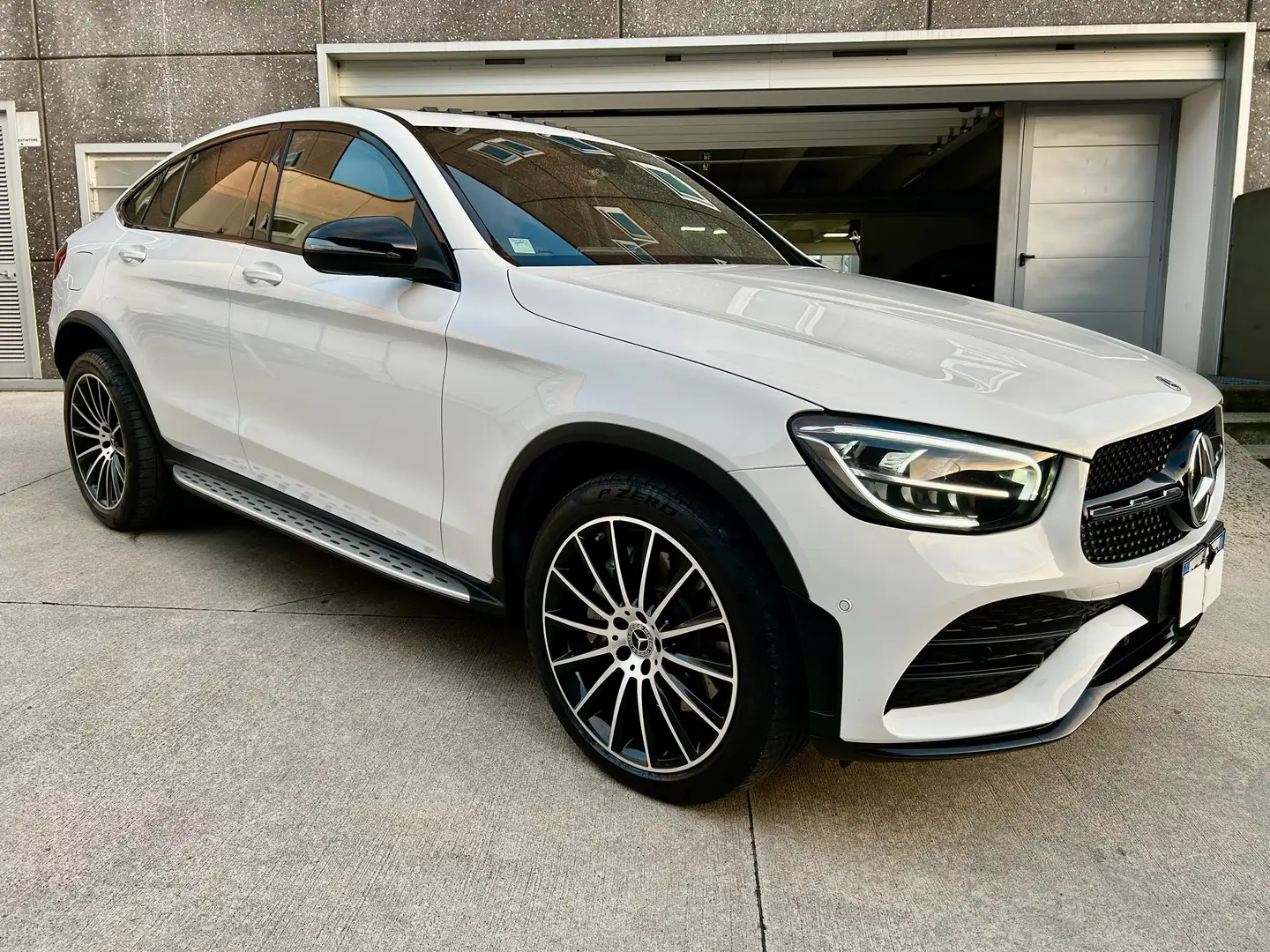 Mercedes-Benz GLC 300 GLC300d 4matic Coupé Premium Plus AMG - TETTO!! Blanc - 1