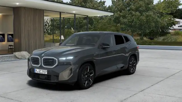 BMW XM