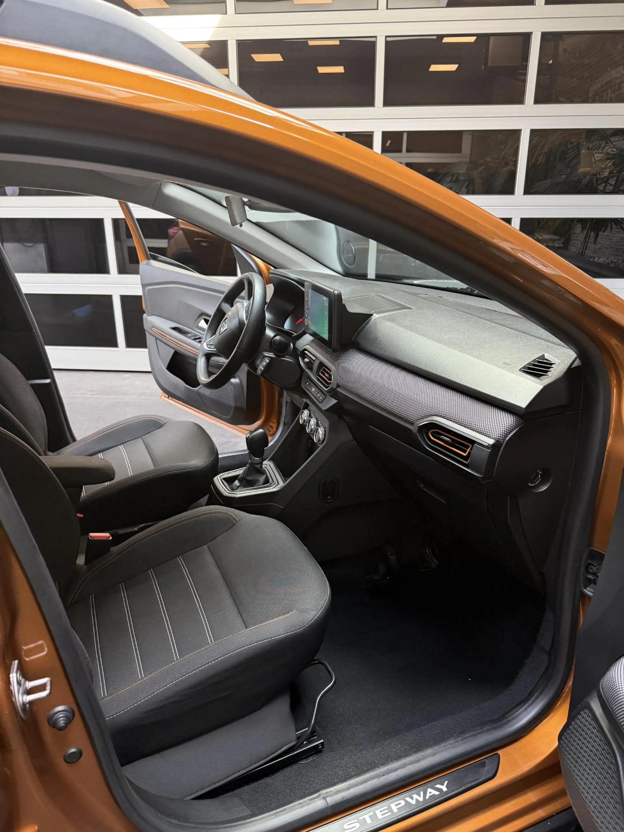 Dacia Sandero Stepway 1.0 TCe 90 Comfort Automaat!!! — photo 6