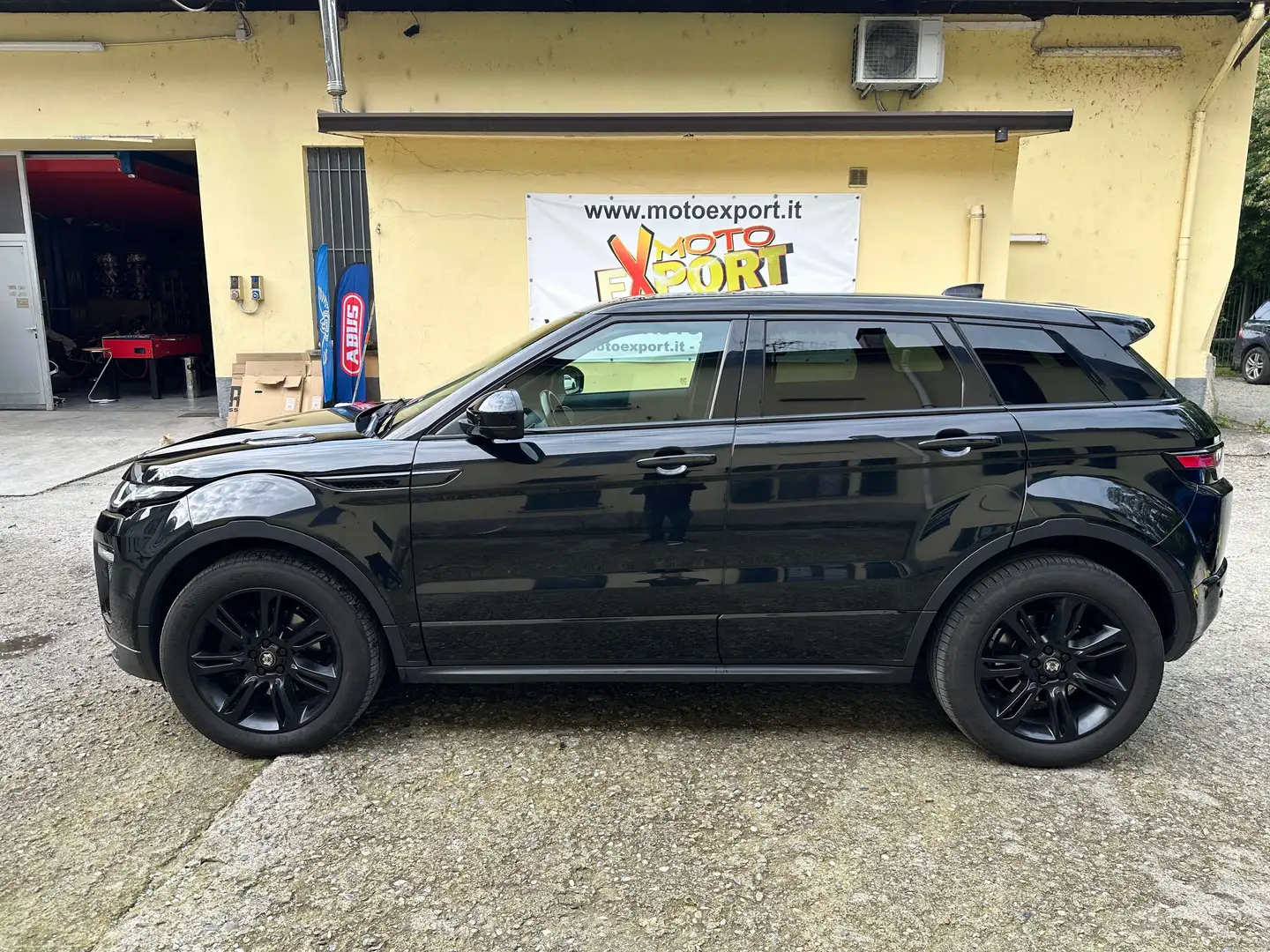 Land Rover Range Rover Evoque Evoque 5p 2.0 td4 HSE Dynamic 150cv auto my18 Nero - 2