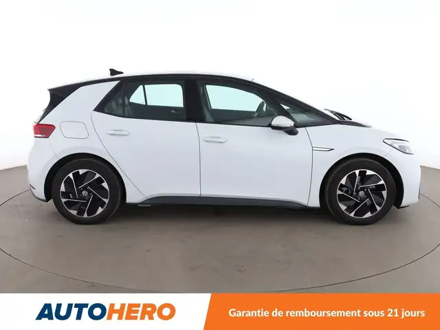 Volkswagen Id.3 view 7