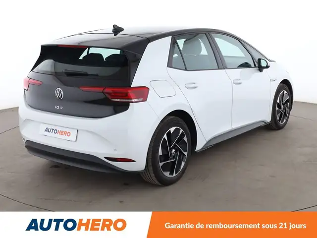 Volkswagen Id.3 view 6